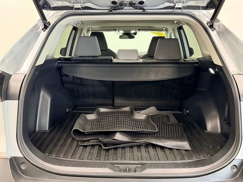 Used 2022 Toyota RAV4 XLE w/ Convenience Package AWD/4WD image 6
