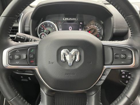 Used 2023 RAM 1500 Laramie AWD/4WD image 19