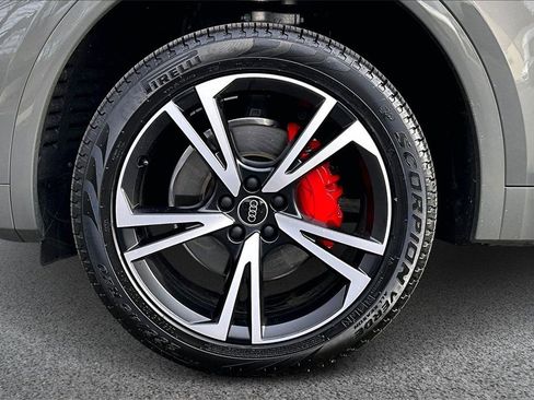 Used 2025 Audi Q5 2.0T Premium Plus w/ Premium Plus Package image 33