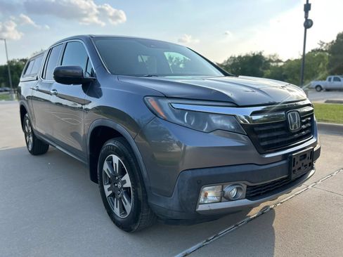Used 2017 Honda Ridgeline RTL-E image 3