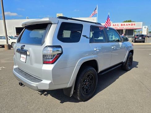 Used 2023 Toyota 4Runner TRD Off-Road Premium w/ Moonroof Package AWD/4WD image 7