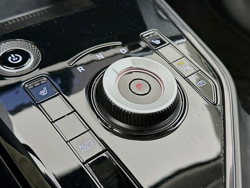 Used 2024 Kia Niro Wind image 25