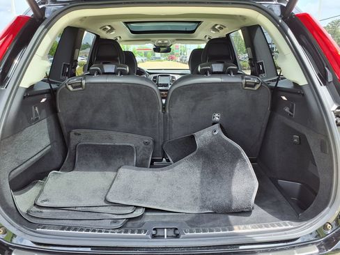Certified 2024 Volvo XC90 B6 Plus AWD/4WD image 11