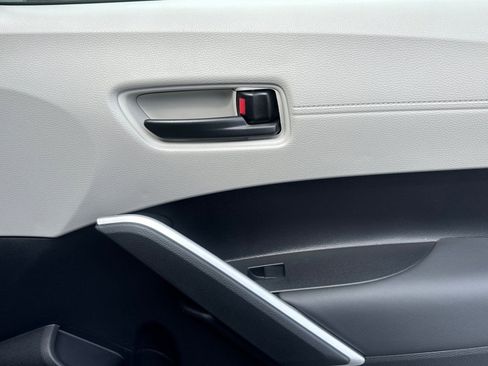 New 2026 Toyota Corolla Cross L image 18