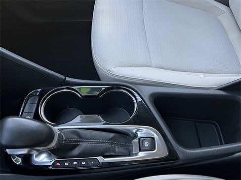 Used 2024 Buick Encore GX Preferred image 21