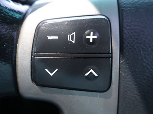 Used 2008 Toyota Land Cruiser AWD/4WD image 35