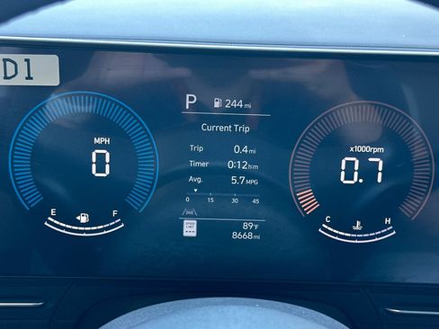 Certified 2025 Hyundai Kona SEL AWD/4WD image 24
