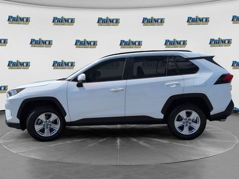 Used 2021 Toyota RAV4 XLE FWD image 12