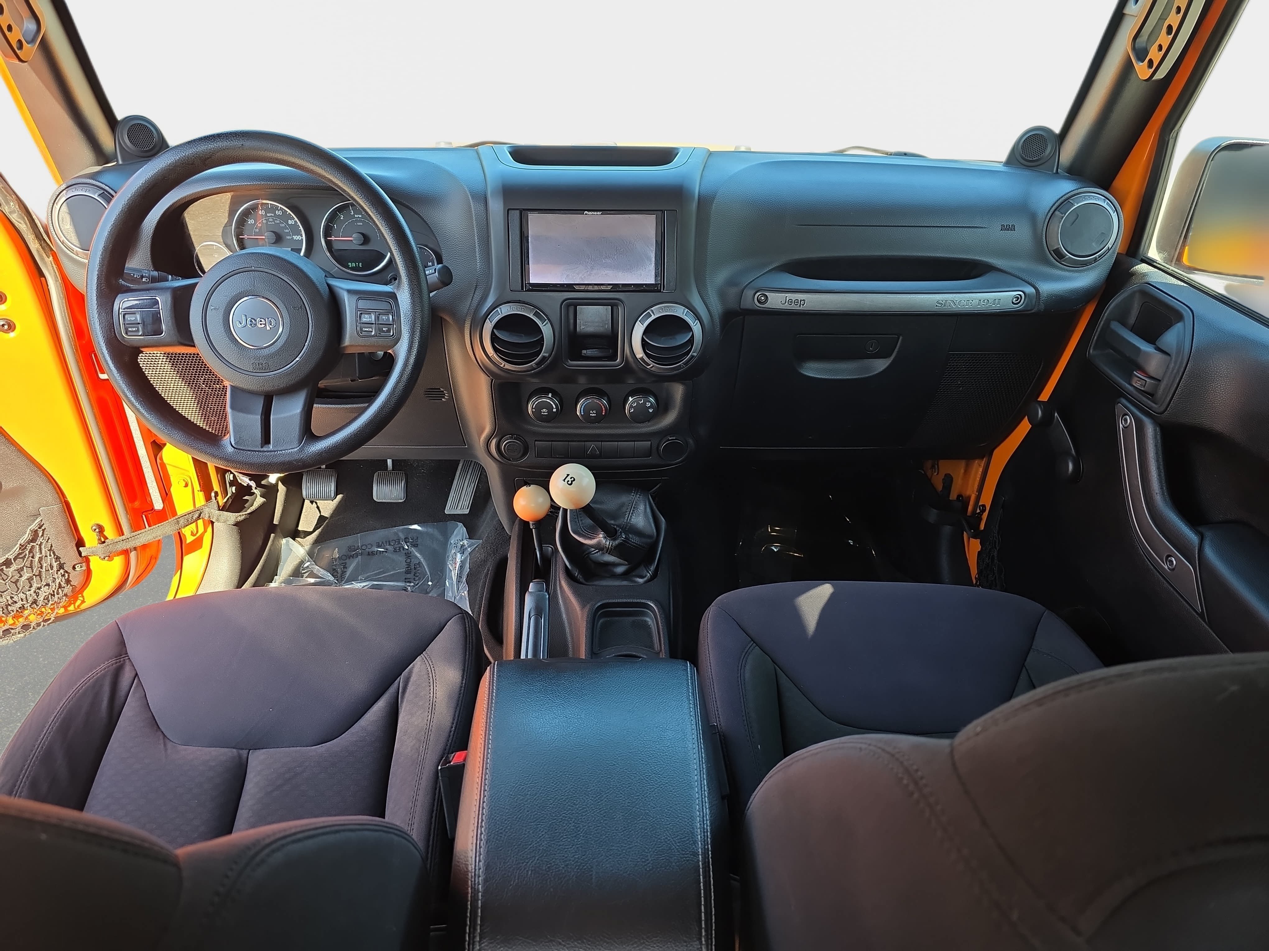 Used 2013 Jeep Wrangler Sport AWD/4WD image 9