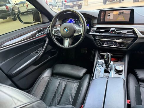 Used 2018 BMW M550i xDrive M550i xDrive Sedan 4D w/ Driving Assistance Package image 57