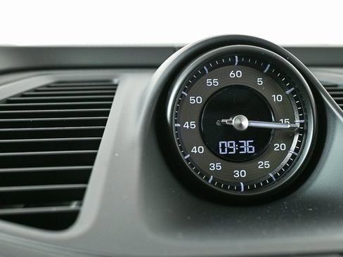 New 2025 Porsche Macan Turbo Electric image 23