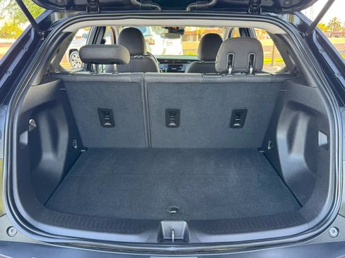 Used 2023 Chevrolet Bolt EUV LT w/ Redline Edition FWD image 35