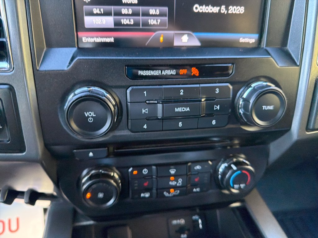 Used 2015 Ford F150 4x4 SuperCrew image 18