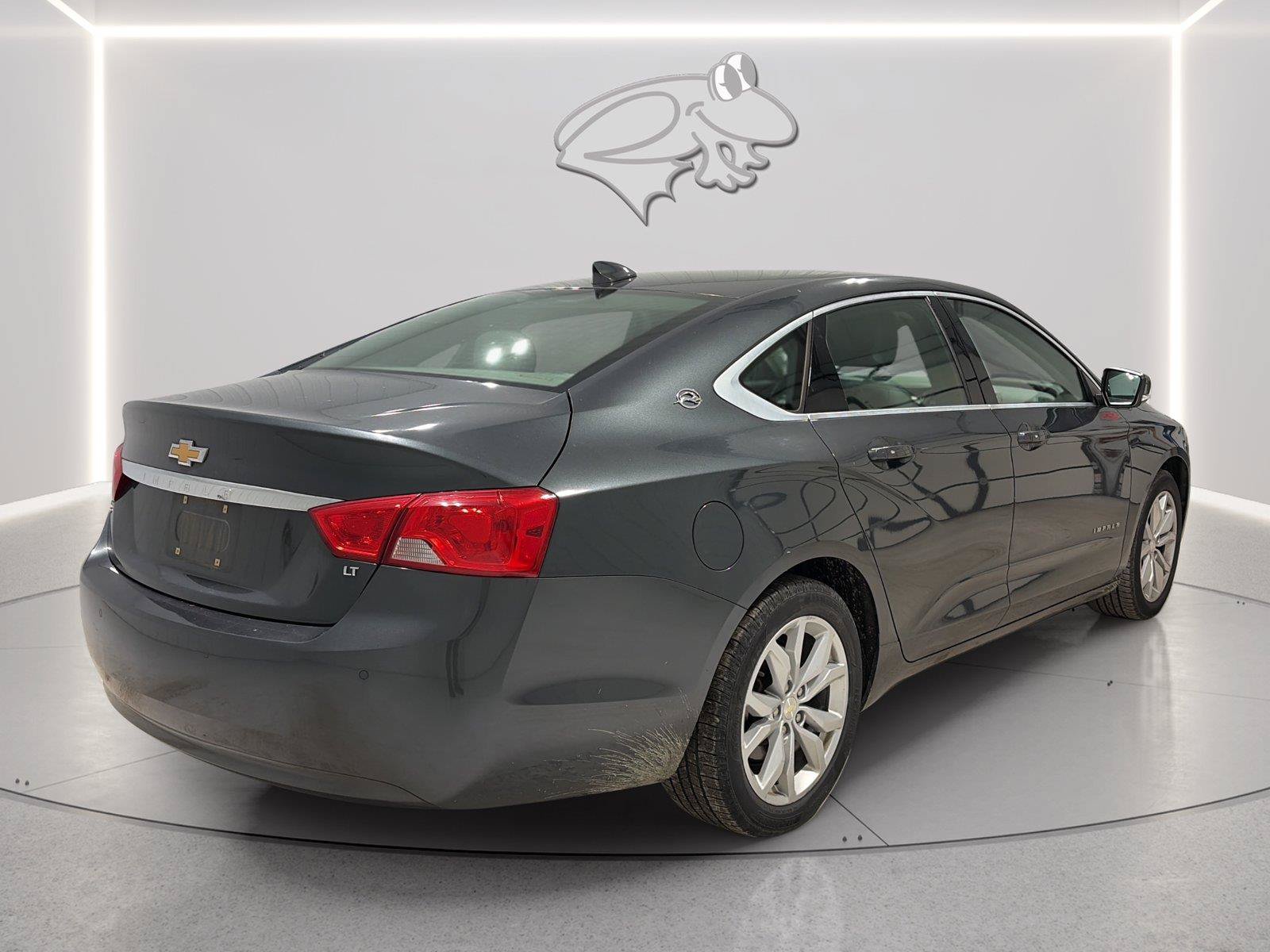 Used 2019 Chevrolet Impala LT w/ LT Convenience Package FWD image 5