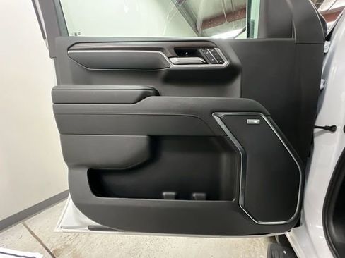 Certified 2023 GMC Sierra 1500 SLT w/ SLT Premium Package image 22