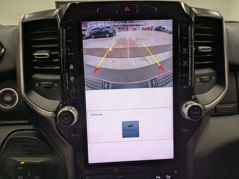 Used 2025 RAM 2500 Big Horn image 12