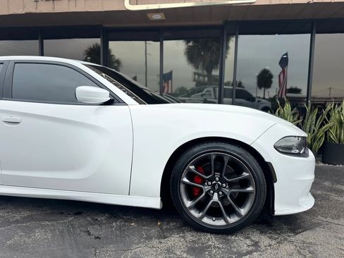 Used 2019 Dodge Charger Scat Pack RWD image 15
