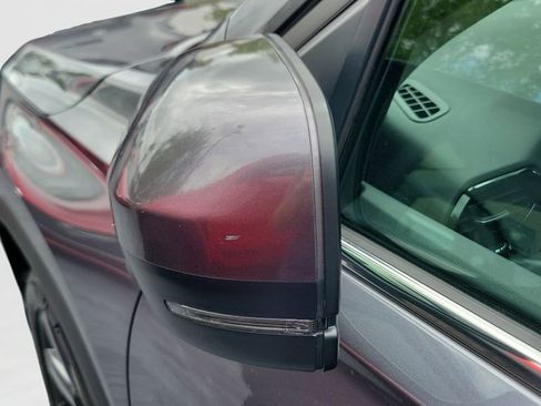 Used 2023 Honda Pilot Elite image 4