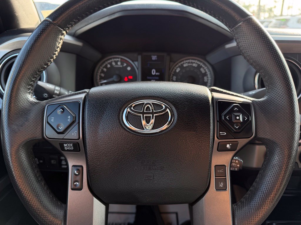Used 2022 Toyota Tacoma TRD Off-Road w/ Black Out Package (TMS) AWD/4WD image 24
