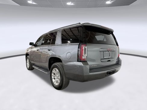 Used 2020 GMC Yukon SLT AWD/4WD image 2