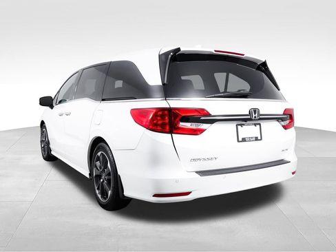 Used 2023 Honda Odyssey Elite image 7