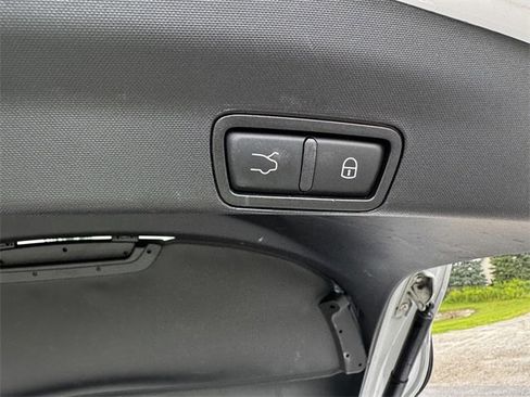 Used 2022 Alfa Romeo Stelvio Veloce image 19