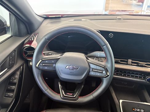 Used 2026 Chevrolet Equinox RS w/ Convenience Package III FWD image 14
