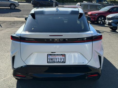 Used 2024 Lexus RZ 300e Premium w/ Technology Package image 6