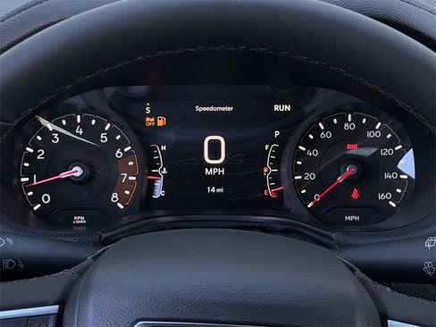 New 2026 Jeep Compass Latitude image 13