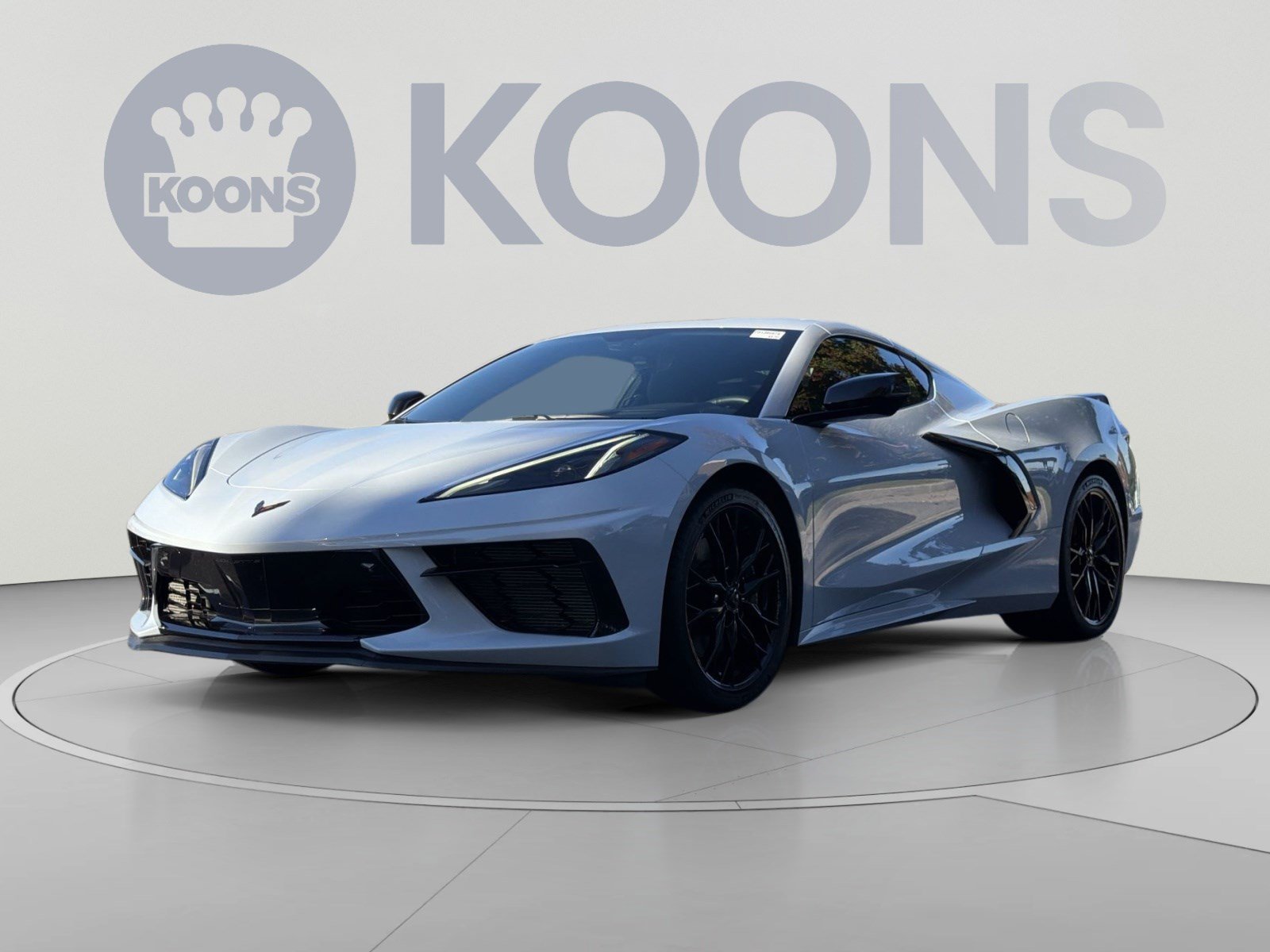 Used 2023 Chevrolet Corvette Stingray Preferred Cpe w/ Z51 Performance Package RWD image 1