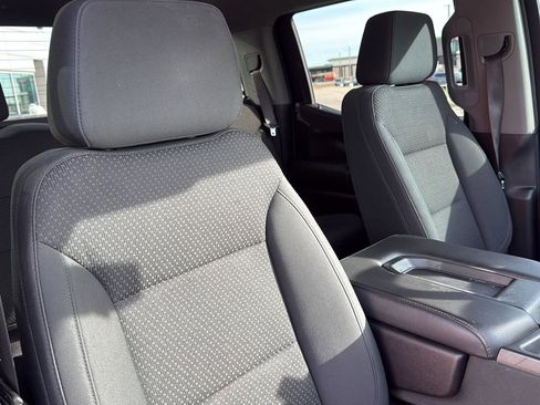 Used 2020 Chevrolet Silverado 1500 Custom w/ Custom Value Package image 28