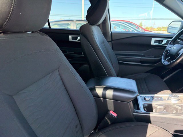 Used 2020 Ford Explorer XLT w/ Comfort Package AWD/4WD image 21