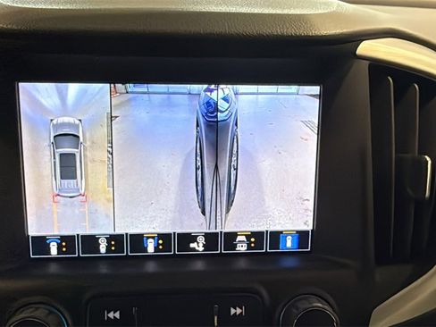 Used 2022 GMC Terrain SLT w/ Tech Package image 40