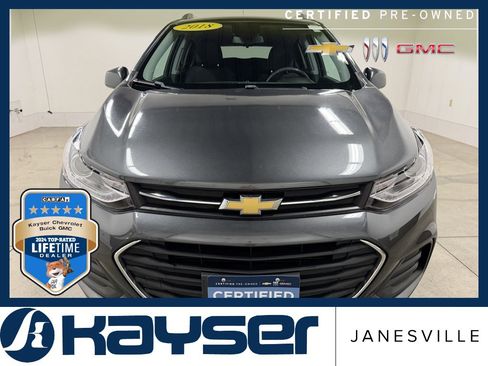 Used 2020 Chevrolet Trax LT image 2