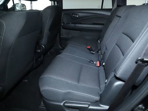 Used 2021 Honda Passport Sport image 32