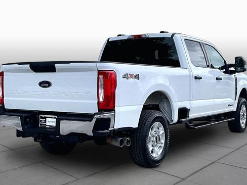 Used 2025 Ford F250 XLT AWD/4WD image 13
