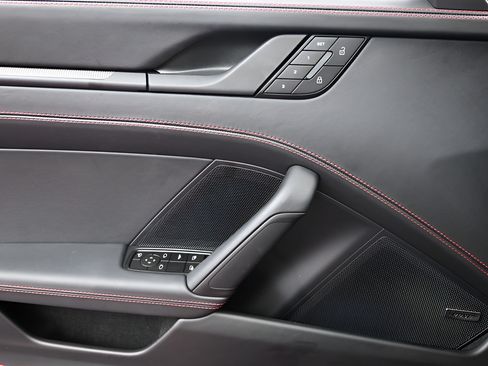 Certified 2026 Porsche 911 Carrera T RWD image 13