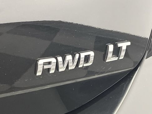 Certified 2020 Chevrolet Equinox LT w/ LT True North Edition AWD/4WD image 32
