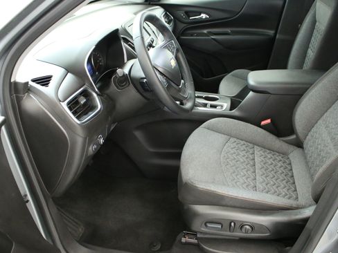 Certified 2024 Chevrolet Equinox LT AWD/4WD image 27