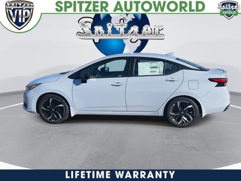 New 2025 Nissan Versa SR w/ Trunk Package FWD image 6