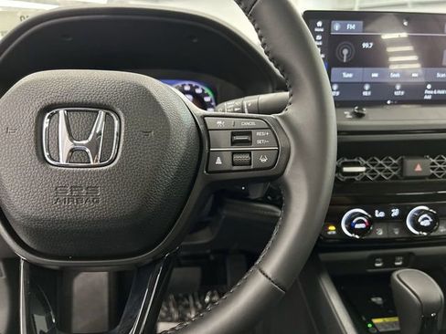 Used 2025 Honda Accord EX-L image 13
