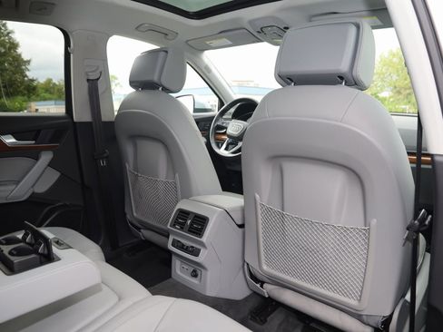 Used 2022 Audi Q5 2.0T Premium Plus image 15
