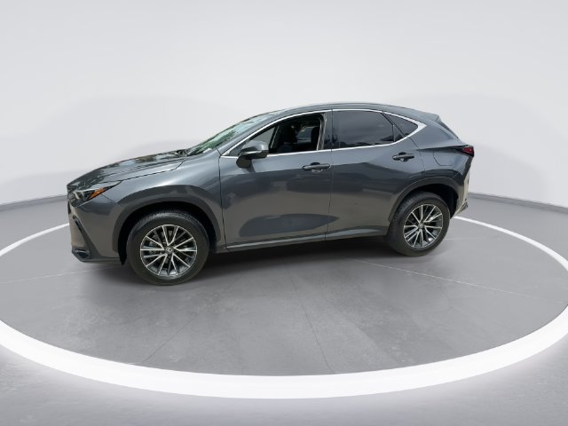 Certified 2025 Lexus NX 250 FWD w/ Accessory Package (Z1) image 4