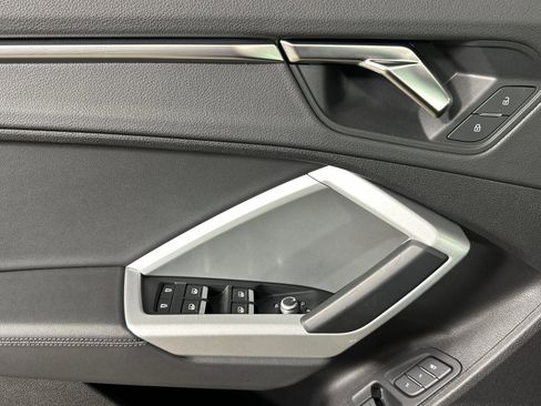 Used 2022 Audi Q3 2.0T Premium image 10