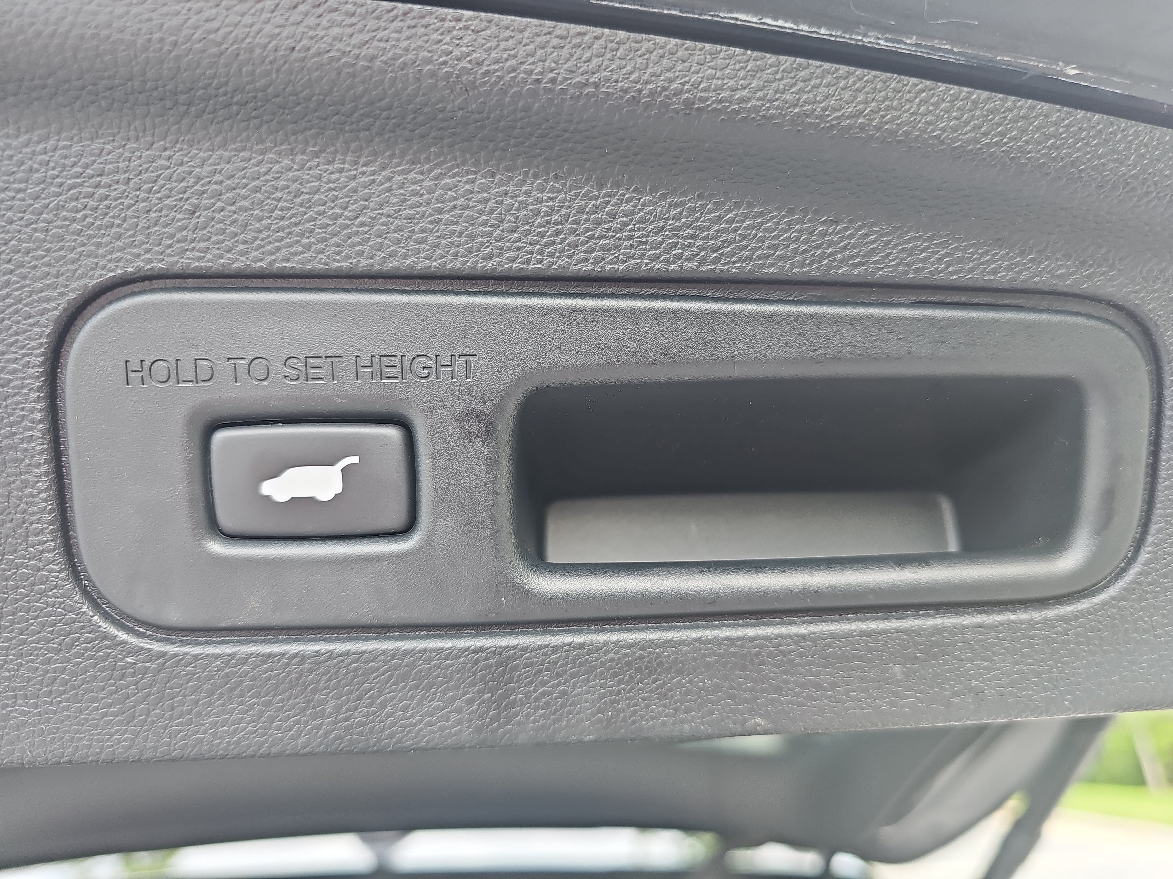 Certified 2024 Acura MDX w/ Advance Package AWD/4WD image 13