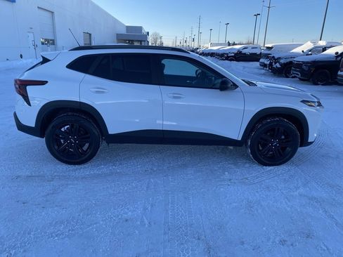 New 2026 Chevrolet Trax ACTIV w/ Driver Confidence Package image 8