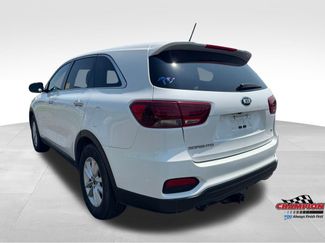 Used 2019 Kia Sorento LX video 3