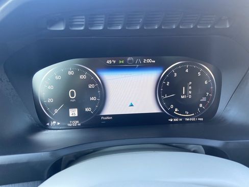 Used 2020 Volvo XC90 T5 Momentum w/ Protection Package Premier image 16