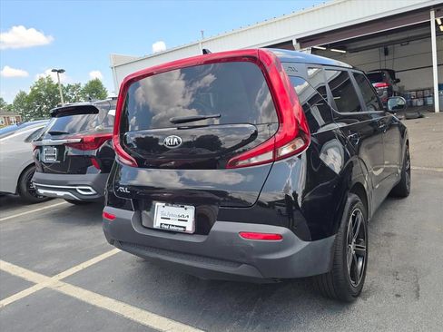 Used 2020 Kia Soul LX FWD image 10