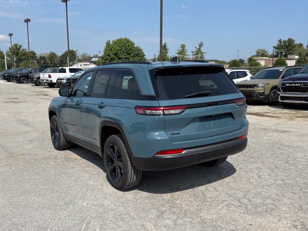 New 2027 Jeep Grand Cherokee Limited AWD/4WD image 8